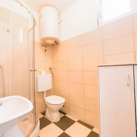 Iva Apartment